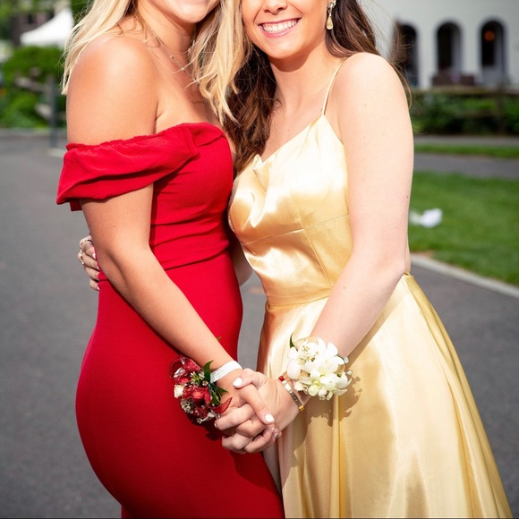 Reformation Bali dress - Picture 4 of 6